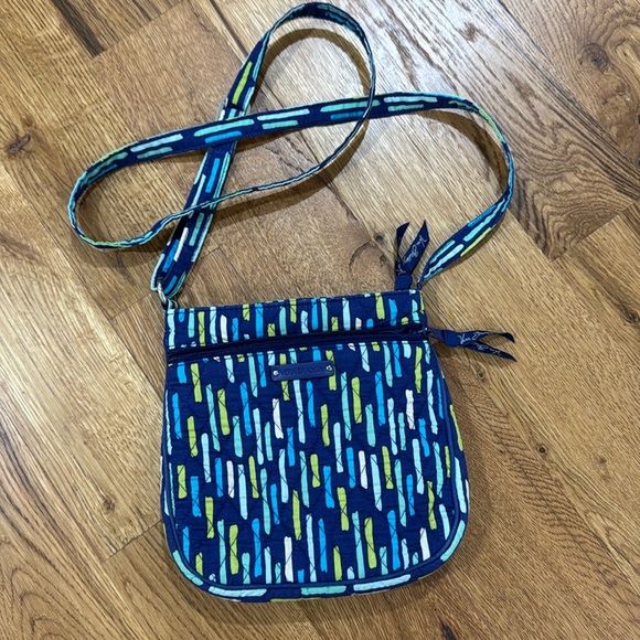 Vera Bradley Crossbody Purse - Picture 1 of 8